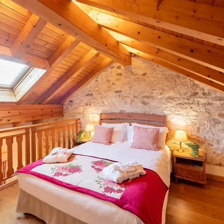 Villa Bonomo Charme Hotel 4*