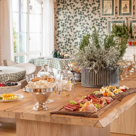 Villa Bonomo Charme Hotel Hotel 4*