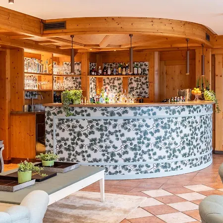 Villa Bonomo Charme Hotel