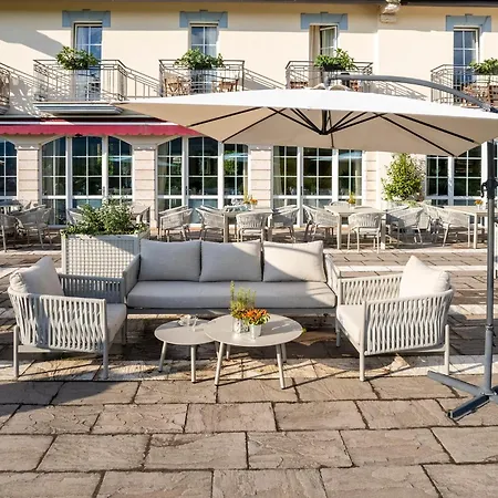 Villa Bonomo Charme Hotel